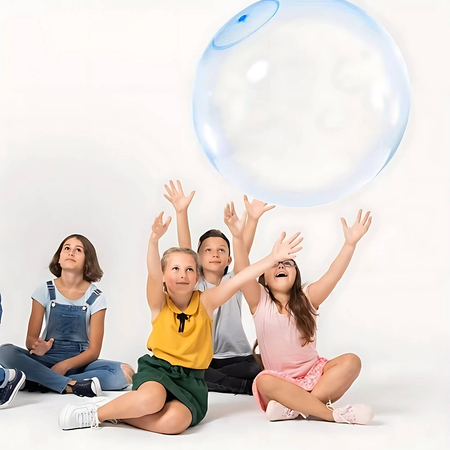 Bubbloon™ – The inflatable bubble ball for water, fun &amp; action!